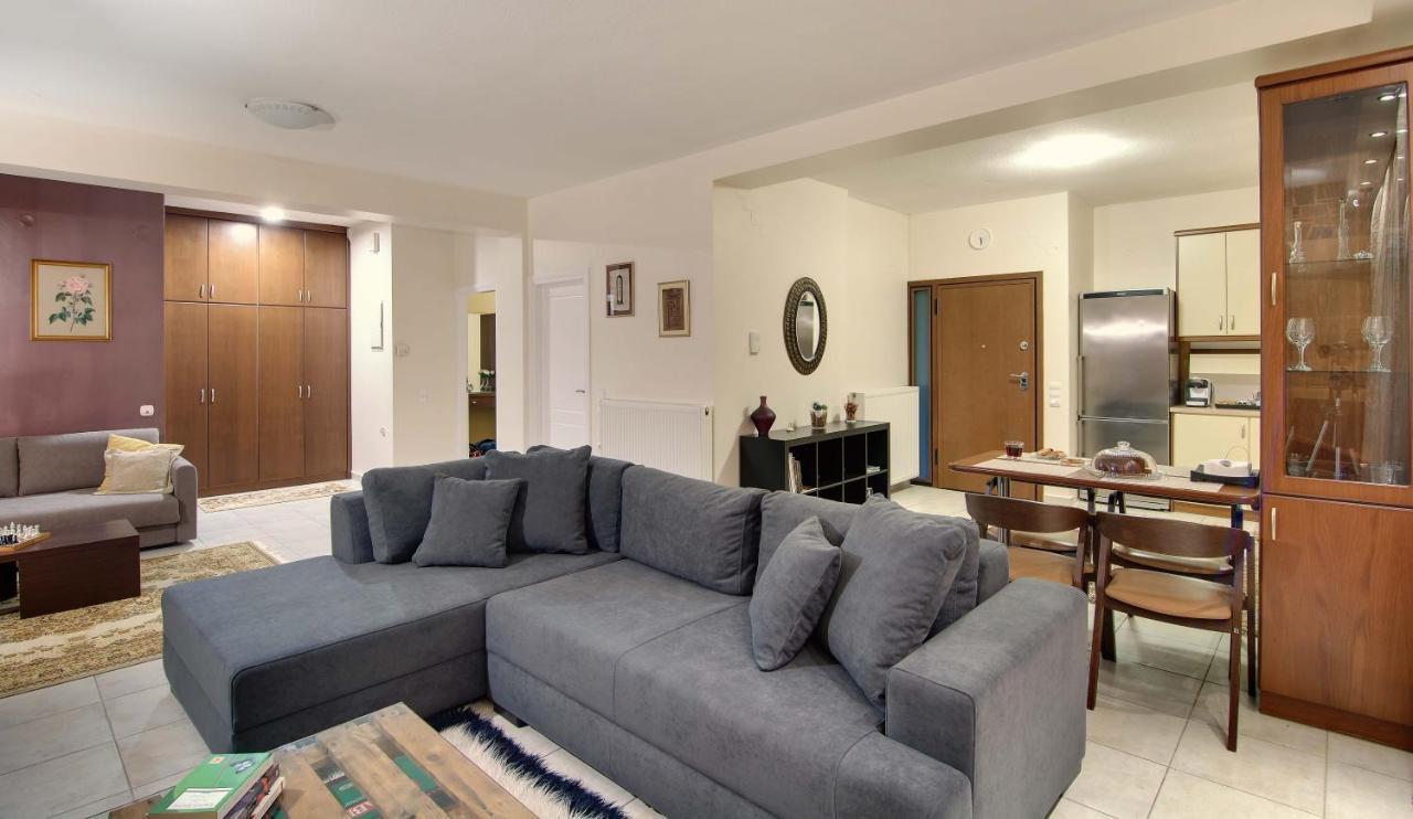 Country Place Apartment With Mountains View อิโออันนินา ภายนอก รูปภาพ